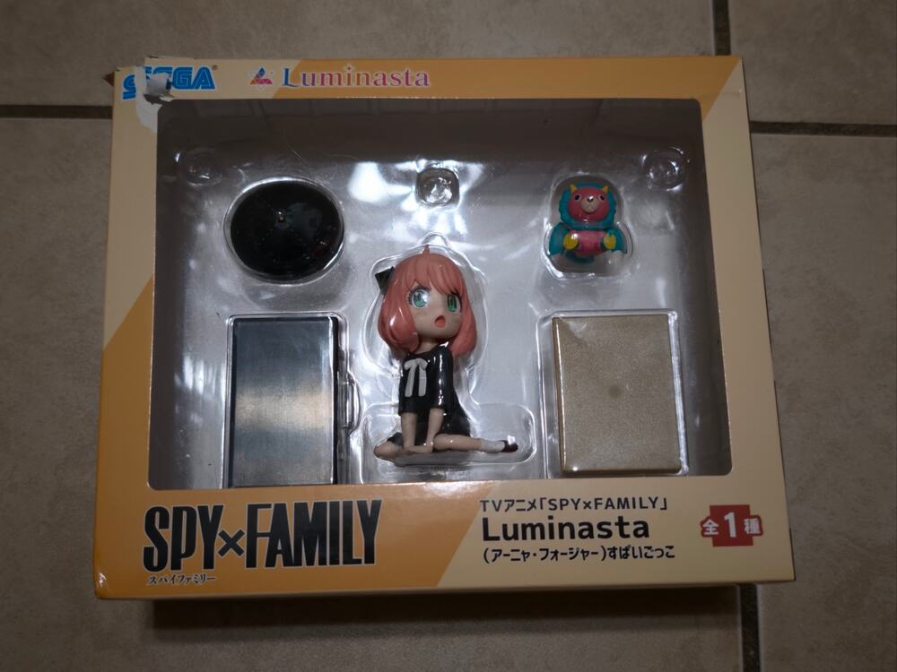 SEGA Luminasta Spy x Family Anya Forger Spy Figure Open Box
